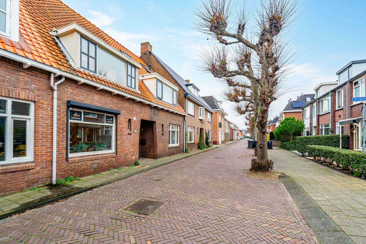 Photo 40 of Pickéstraat 23