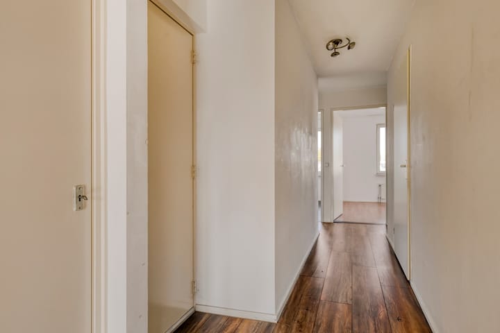 Photo 5 of Kade 30-B