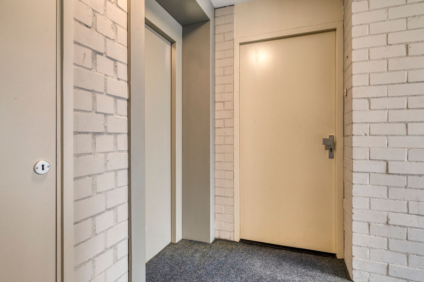 Photo 25 of Kade 30-B