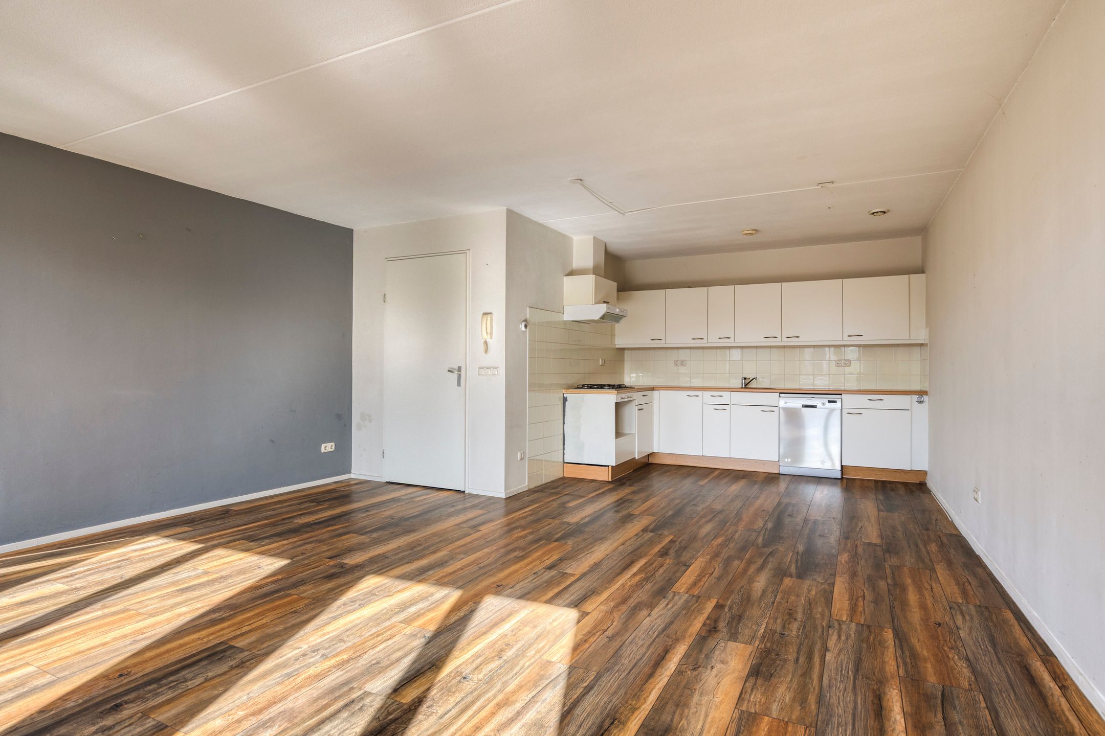 Photo 9 of Kade 30-B