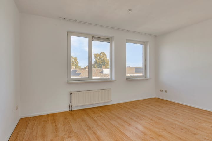 Photo 19 of Kade 30-B