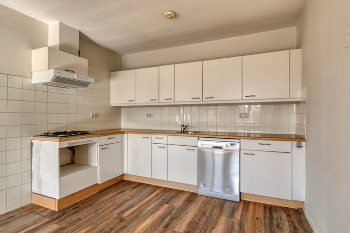 Photo 15 of Kade 30-B