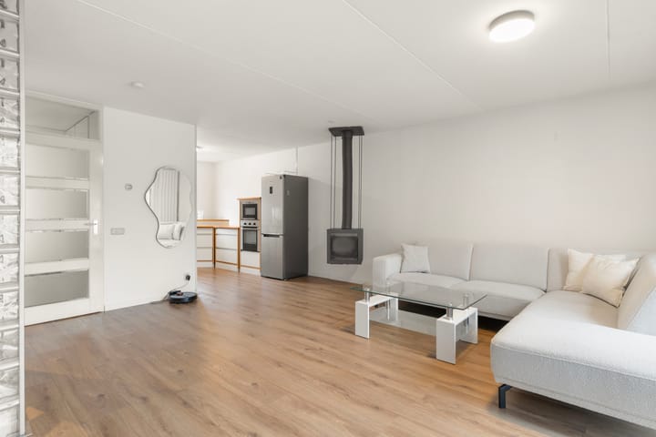 Photo 9 of Langdonk 12