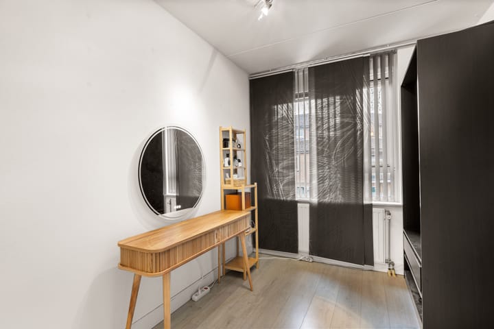 Photo 25 of Langdonk 12