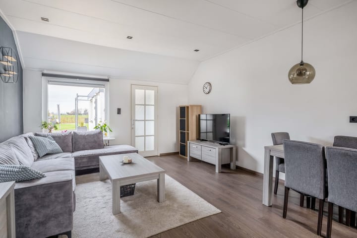 Photo 10 of Kerkweg 239