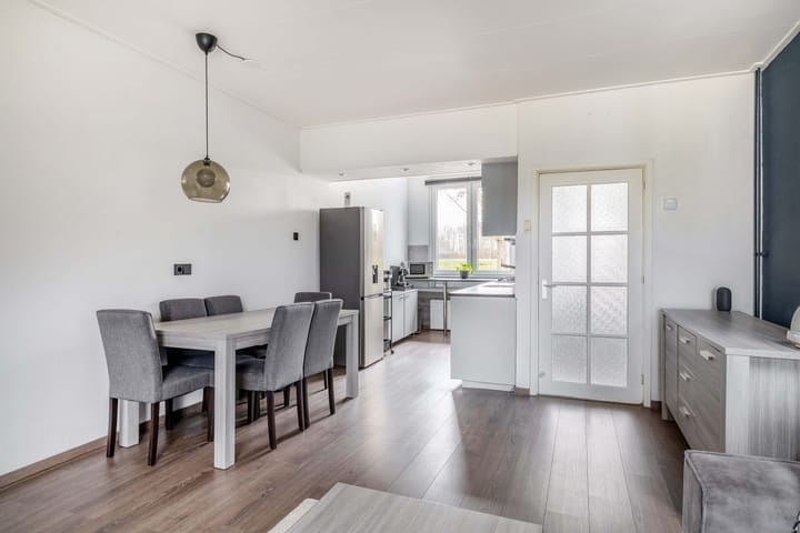 Photo 12 of Kerkweg 239