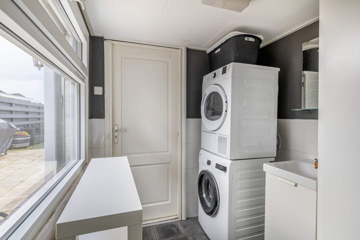 Photo 17 of Kerkweg 239