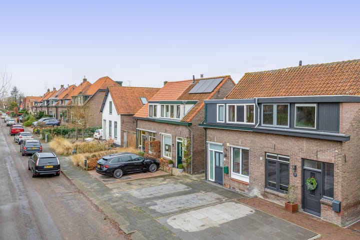 Photo 41 of Kerkweg 239