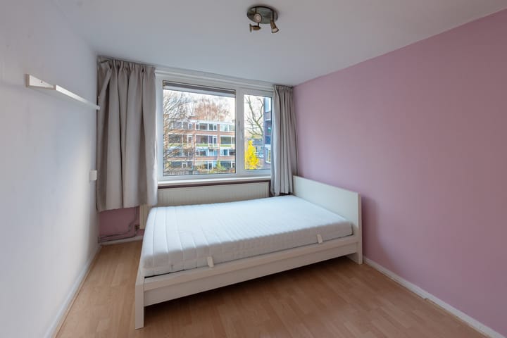 Photo 17 of Van 't Hoffstraat 65