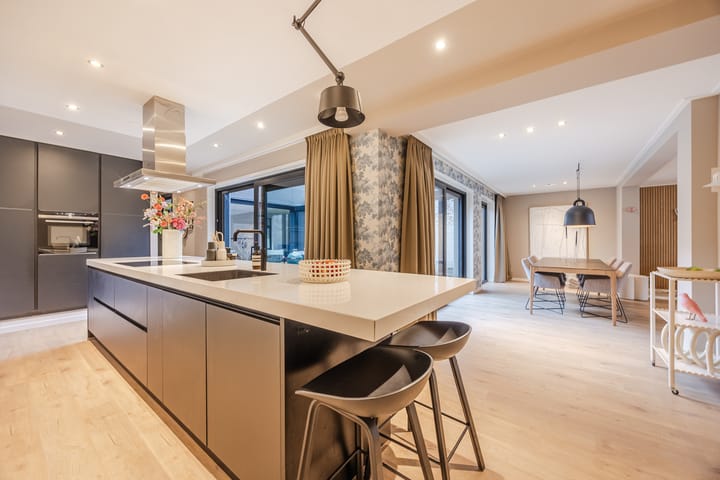 Photo 14 of Burgemeester Geillstraat 36