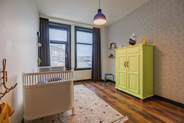 Photo 28 of Burgemeester Geillstraat 36