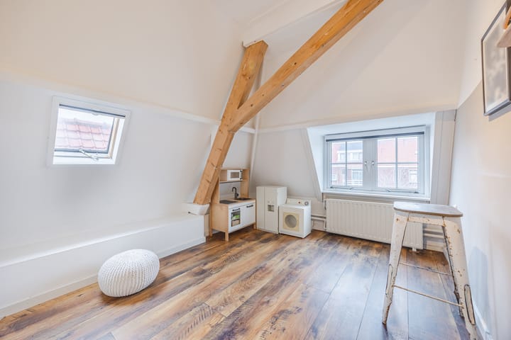 Photo 35 of Burgemeester Geillstraat 36