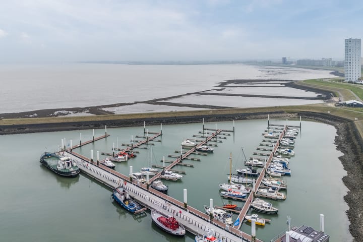 Photo 45 of Burgemeester Geillstraat 36