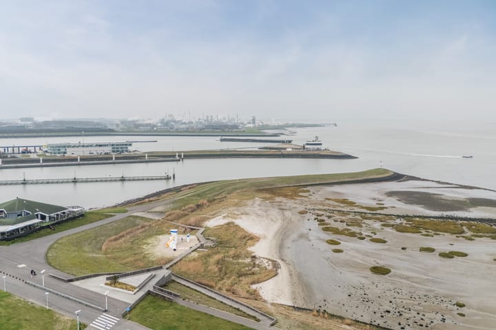 Photo 47 of Burgemeester Geillstraat 36