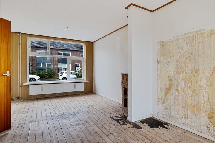 Photo 3 of Dr. L.J.F. Janssenstraat 30