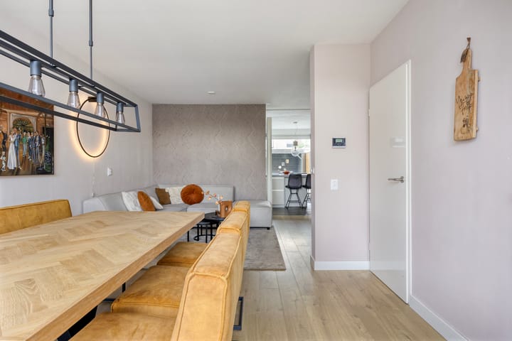 Photo 14 of Vullingsstraat 16