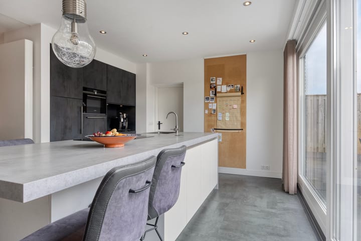 Photo 17 of Vullingsstraat 16