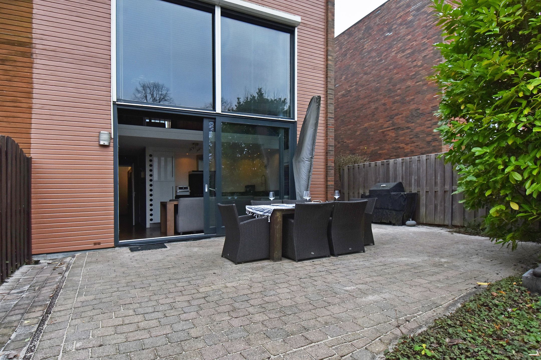 Foto 21 van Mahoniehout 12