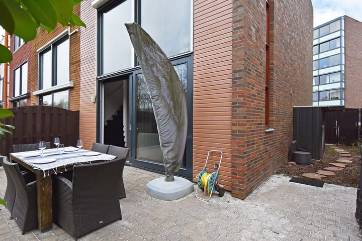 Foto 22 van Mahoniehout 12