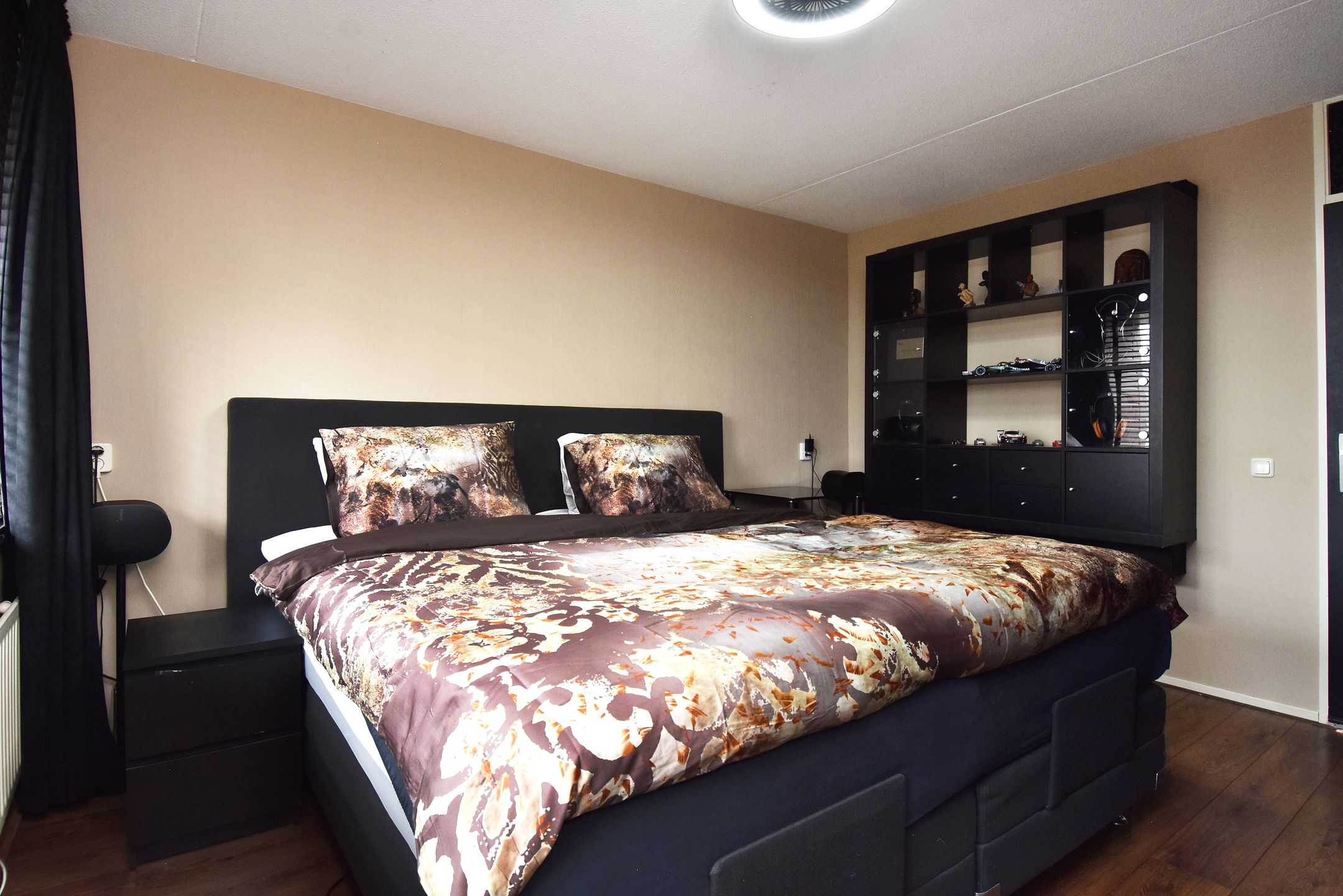 Foto 39 van Mahoniehout 12