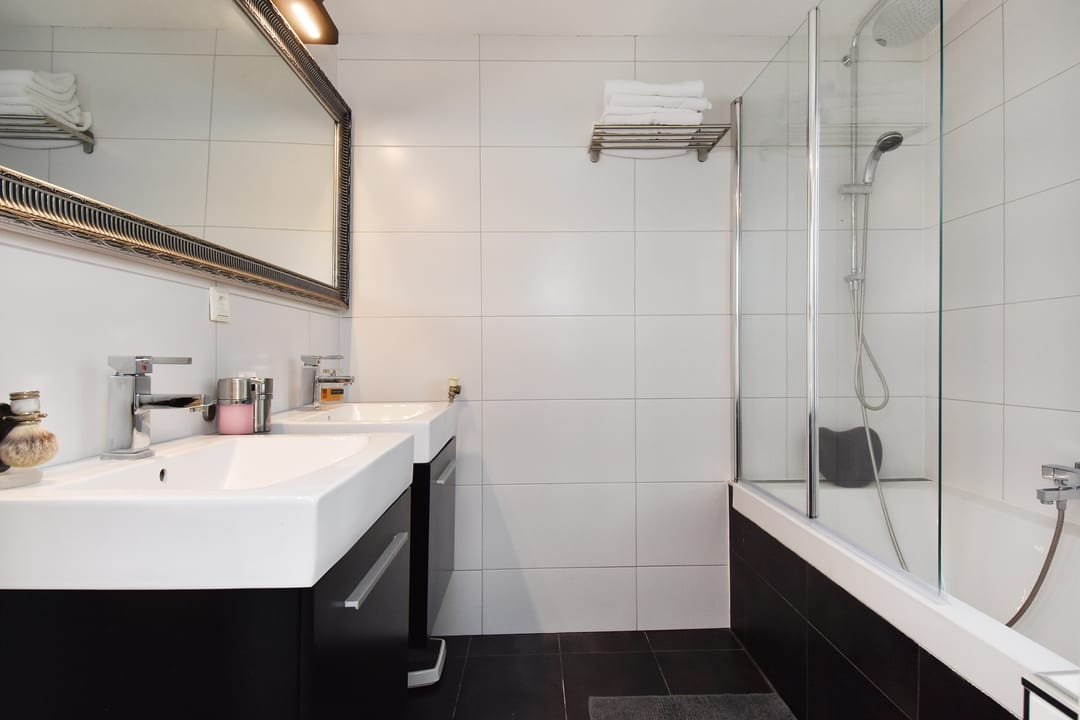 Foto 41 van Mahoniehout 12