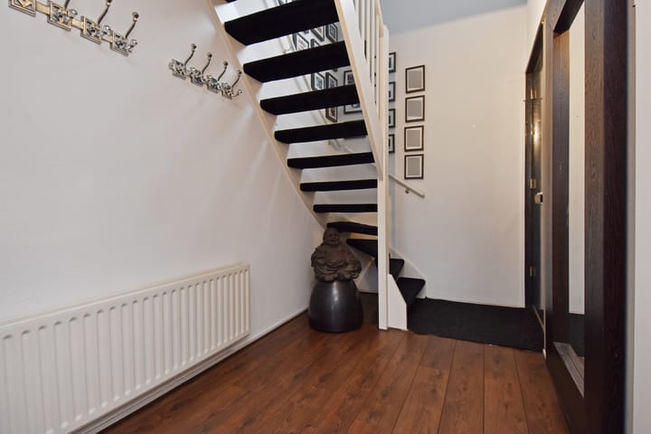 Foto 7 van Mahoniehout 12