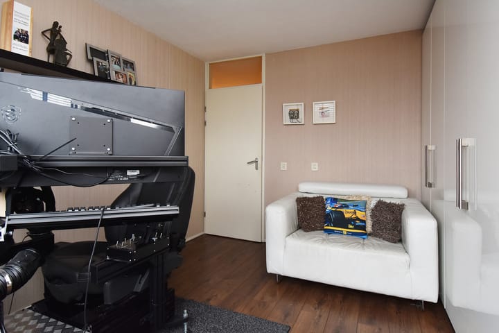 Foto 45 van Mahoniehout 12