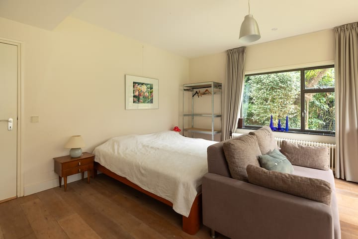 Photo 18 of Albertus Perkstraat 66