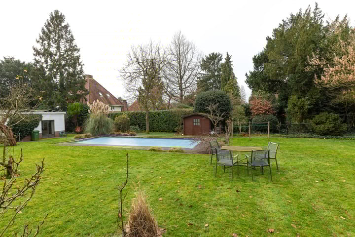 Photo 40 of Albertus Perkstraat 66