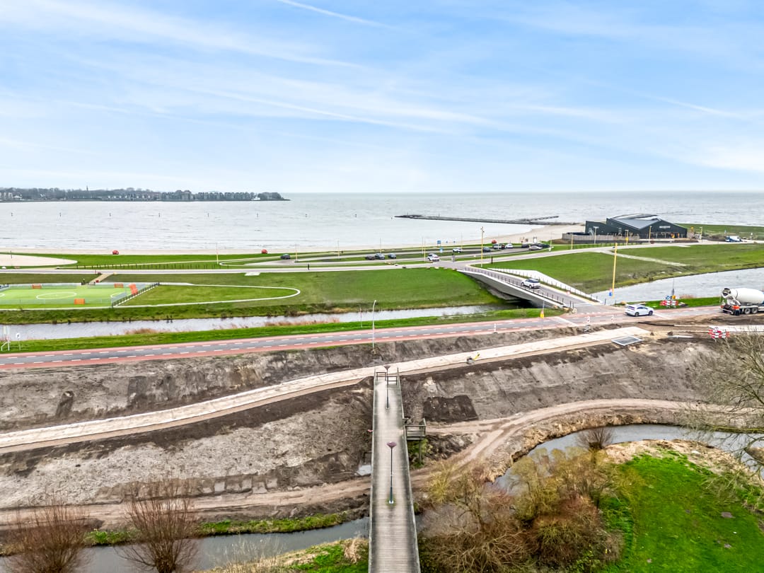 Photo 2 of Poolster 221