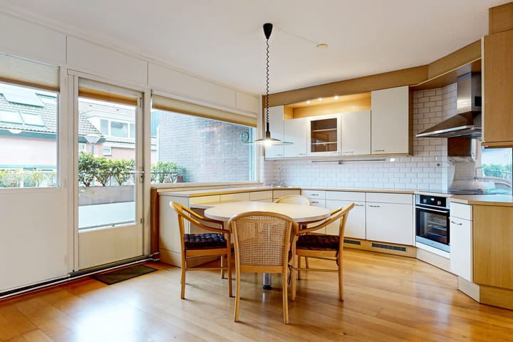 Foto 8 van Poolster 221