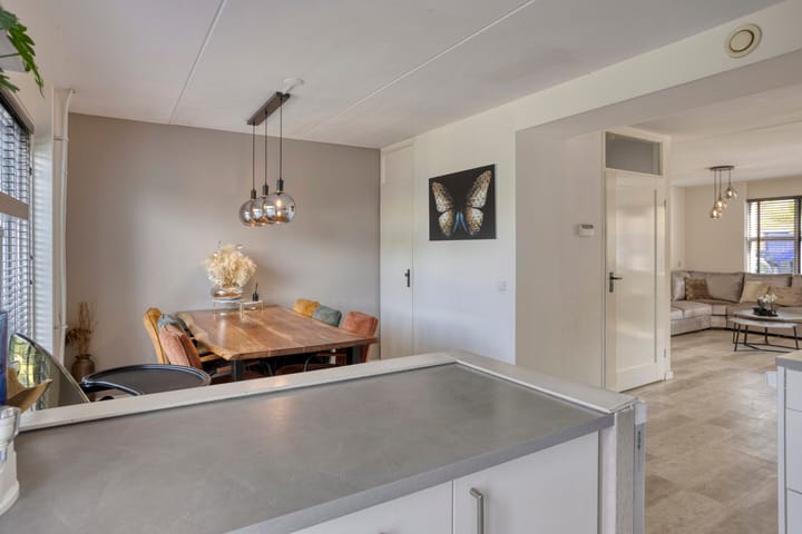 Foto 12 van Jane Addamsstraat 16