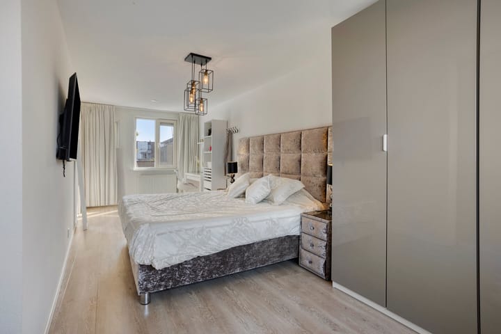 Foto 24 van Jane Addamsstraat 16