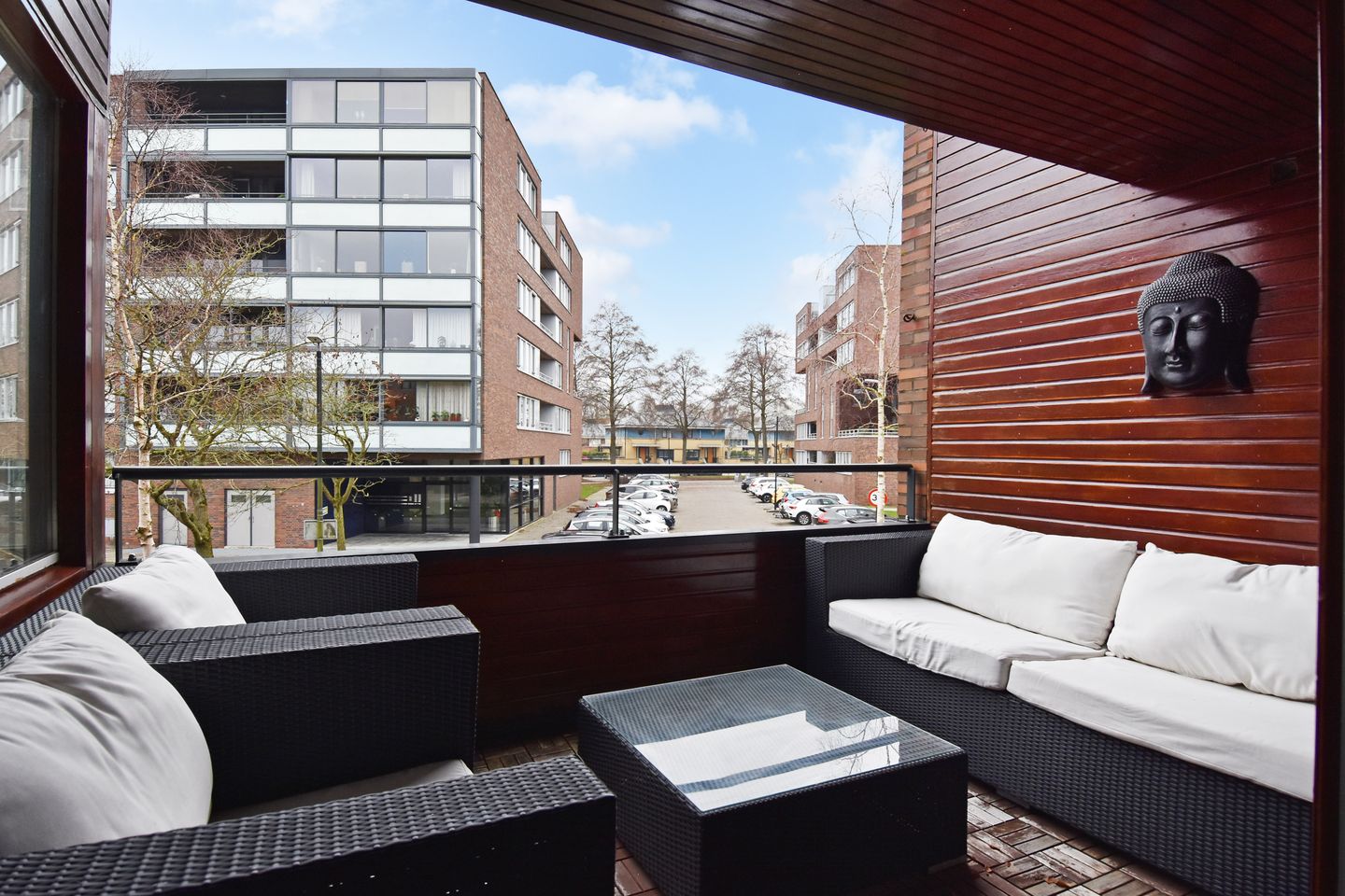 Foto 4 van Mahoniehout 12