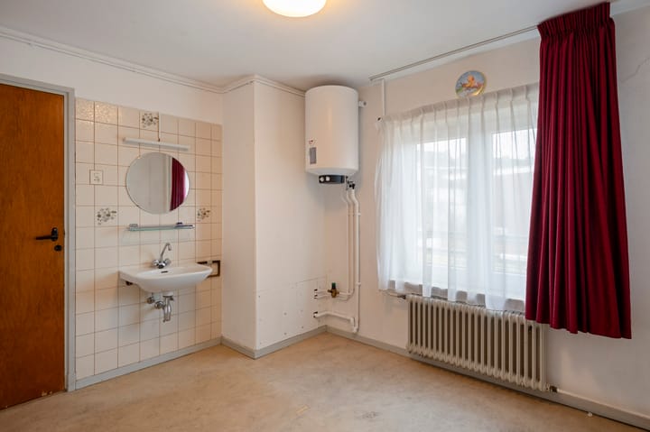 Photo 20 of Heinseweg 2