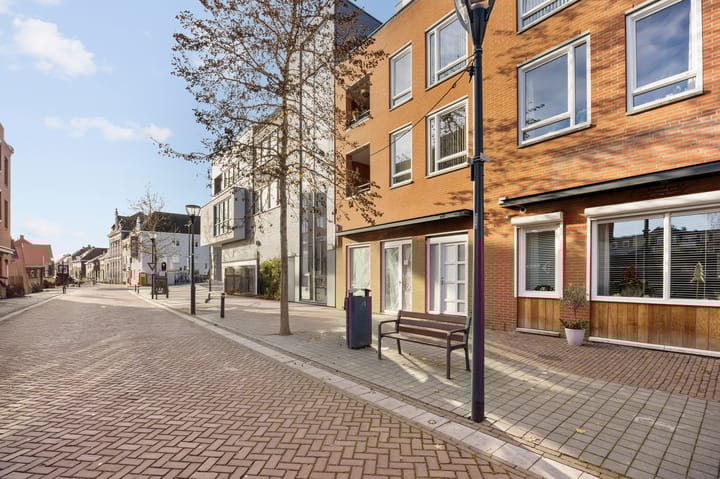 Foto 41 van Bovenste straat 73-B