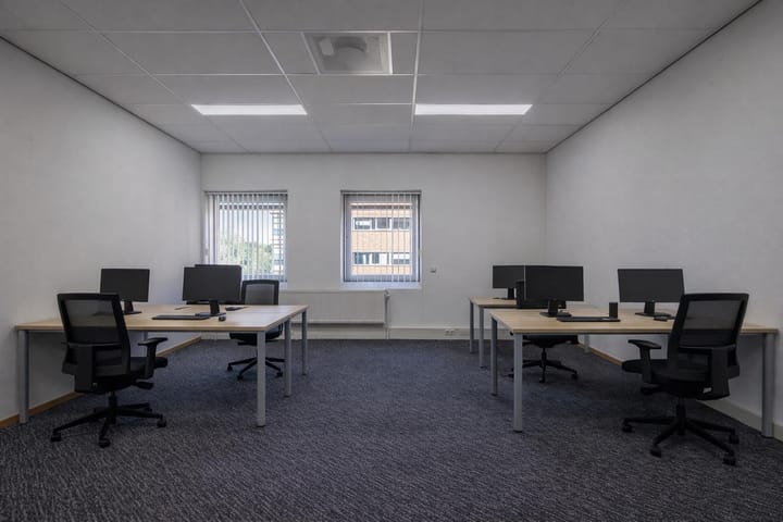 Mr E.N. van Kleffensstraat 6