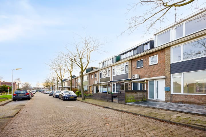 Photo 4 of Leliestraat 29