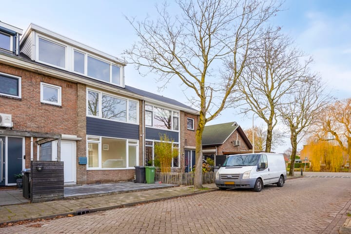 Photo 2 of Leliestraat 29