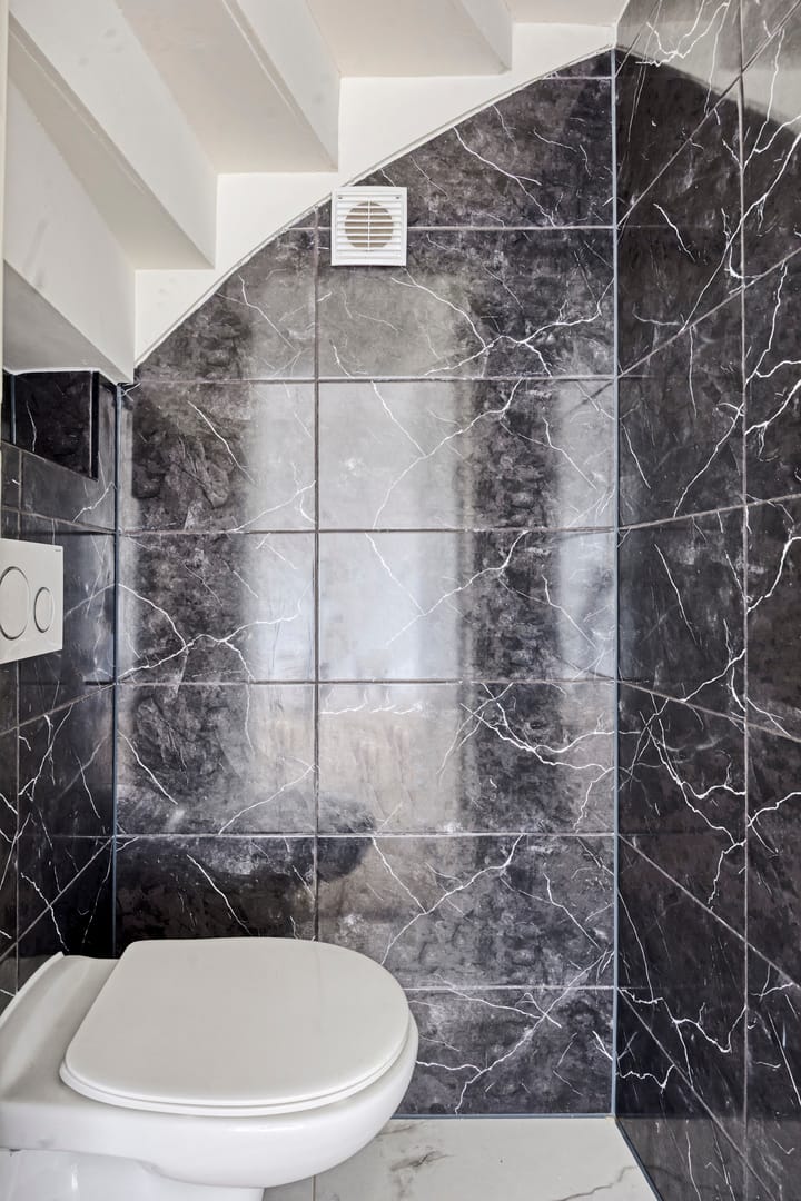 Photo 13 of Leliestraat 29