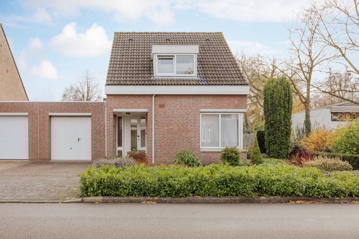 Foto 7 van Mgr Schravenlaan 15-A