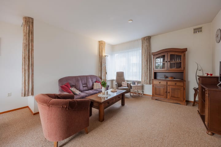 Foto 10 van Mgr Schravenlaan 15-A