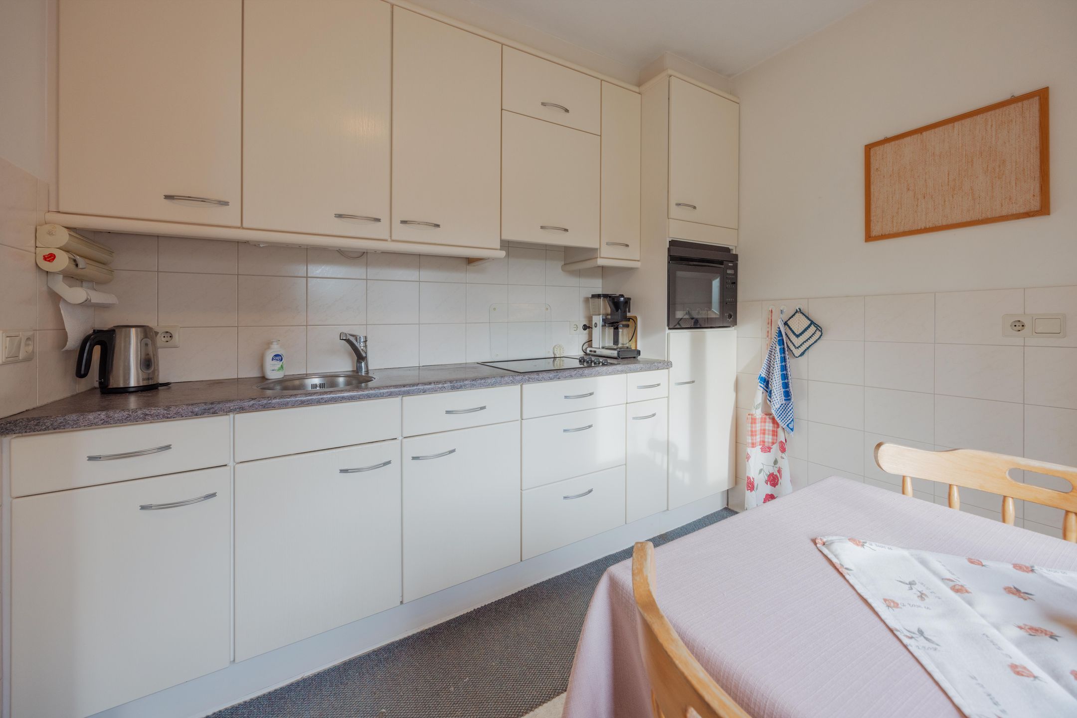 Foto 15 van Mgr Schravenlaan 15-A