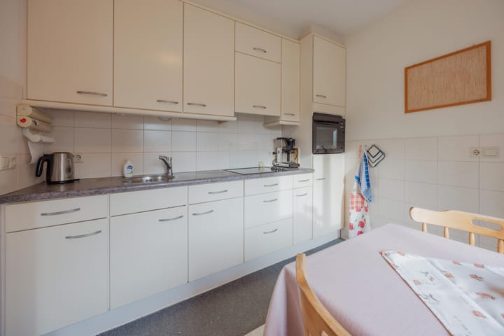 Foto 15 van Mgr Schravenlaan 15-A