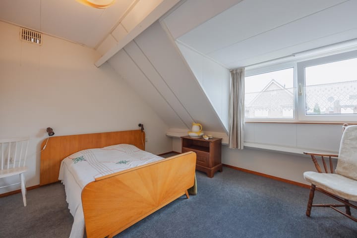 Foto 28 van Mgr Schravenlaan 15-A