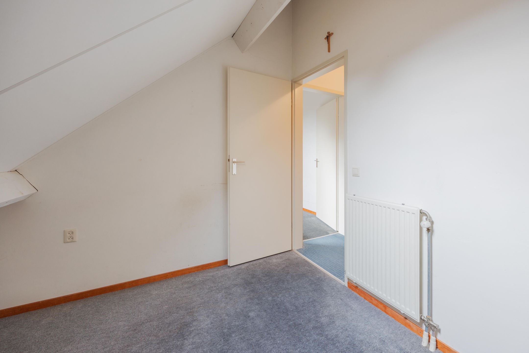 Foto 33 van Mgr Schravenlaan 15-A