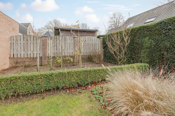 Foto 37 van Mgr Schravenlaan 15-A