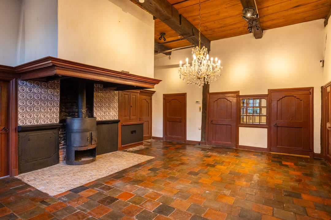 Foto 23 van Burloseweg 44