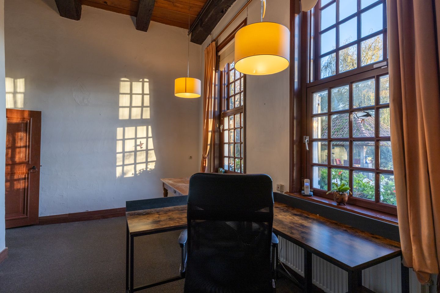 Foto 35 van Burloseweg 44