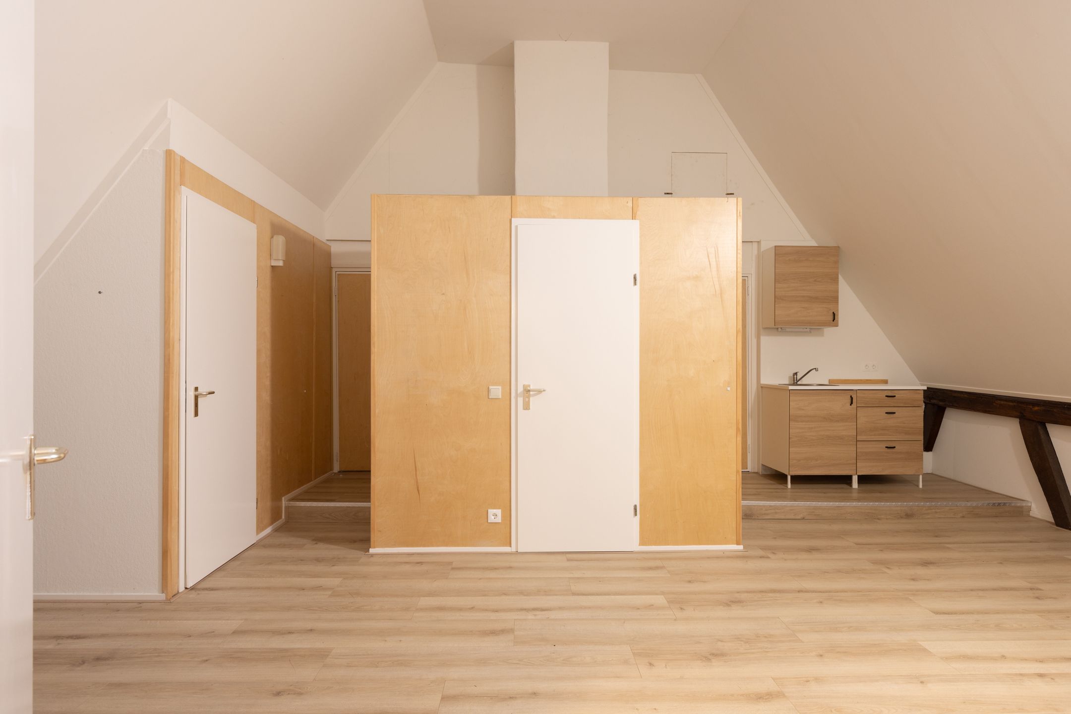 Foto 48 van Burloseweg 44